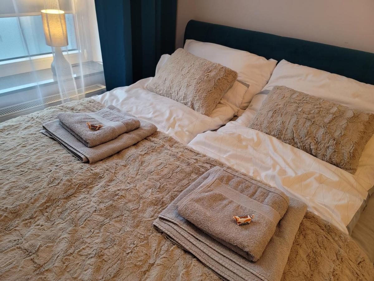 Apartament Warszawska 26 - Klimatyzacja ゴジュフ・ヴィエルコポルスキ エクステリア 写真