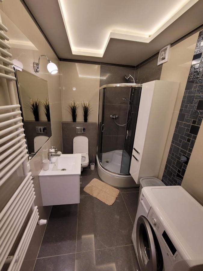 Apartament Warszawska 26 - Klimatyzacja ゴジュフ・ヴィエルコポルスキ エクステリア 写真